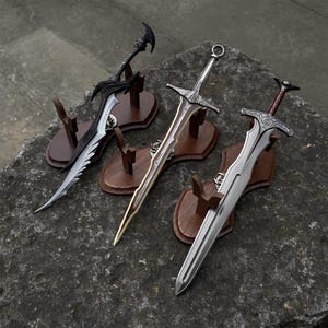Skyrim Sword Set: Daedric, Dragonbone, Steel - 1/6 Scale Metal Replica