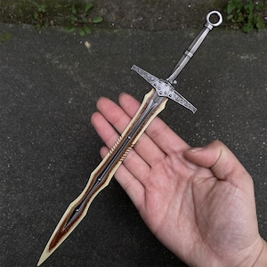 Skyrim Fan Made 1:6 Dragonbone Greatsword Metal Dragonborn Claymore Two Hand Warrior Dragon Bone Sword For Display