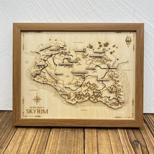 Mapa de madera de Skyrim 3D cortado con láser Mapa de Skyrim hecho a mano Mapa colectivo de Skryim Exhibición Arte de fanático Escaparate Arte