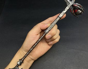Skyrim Daedric War Hammer Miniature: 1/6 Scale Metal Replica