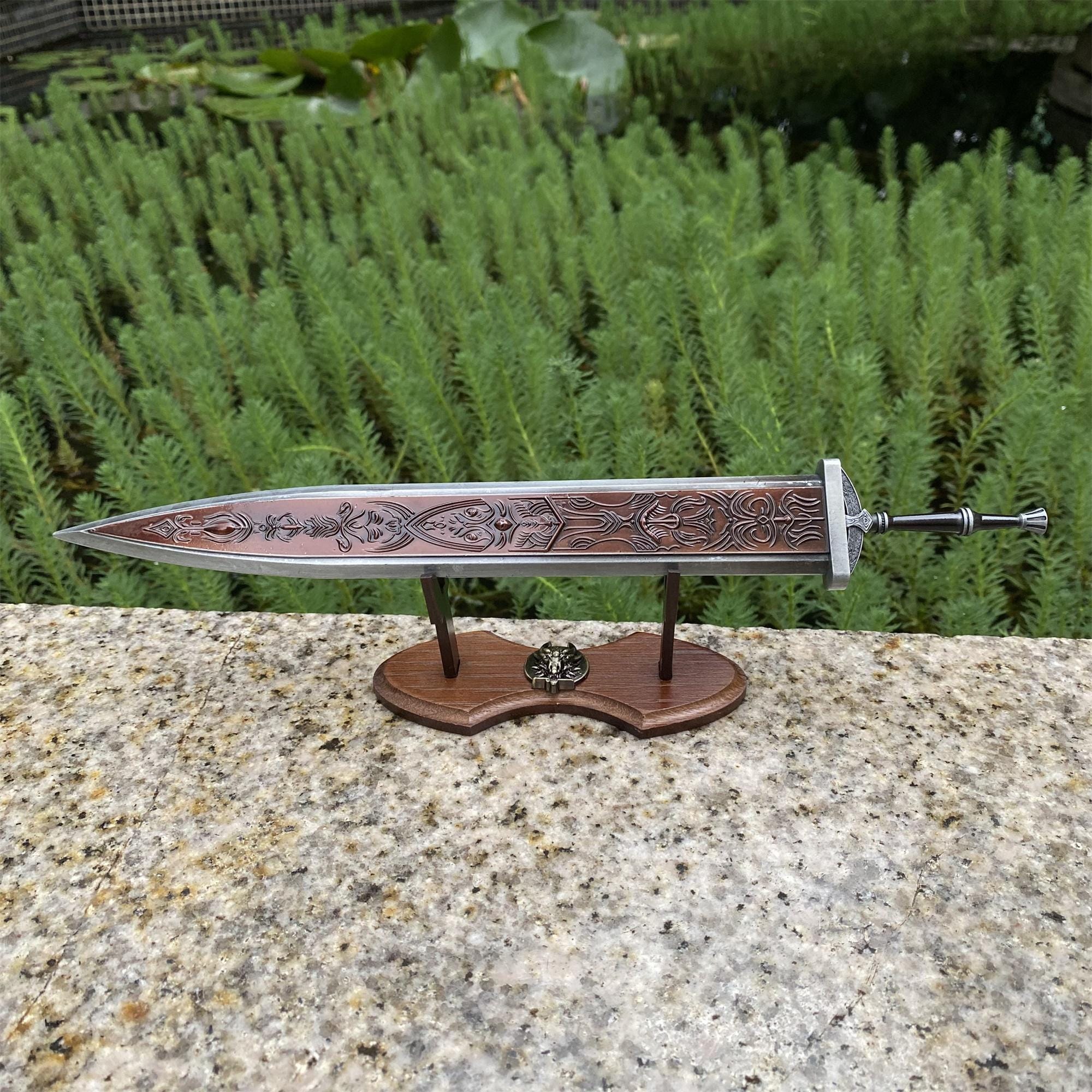 Ludwig's Holy Sword Replica: Zinc Alloy Miniature Greatsword (11.8