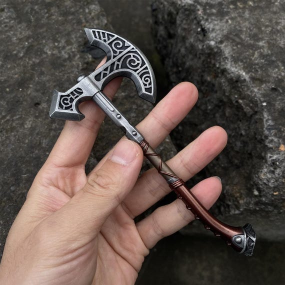 One-sixth Skyrim Steel Sword Skyforged Axe Steel Hammer Steel