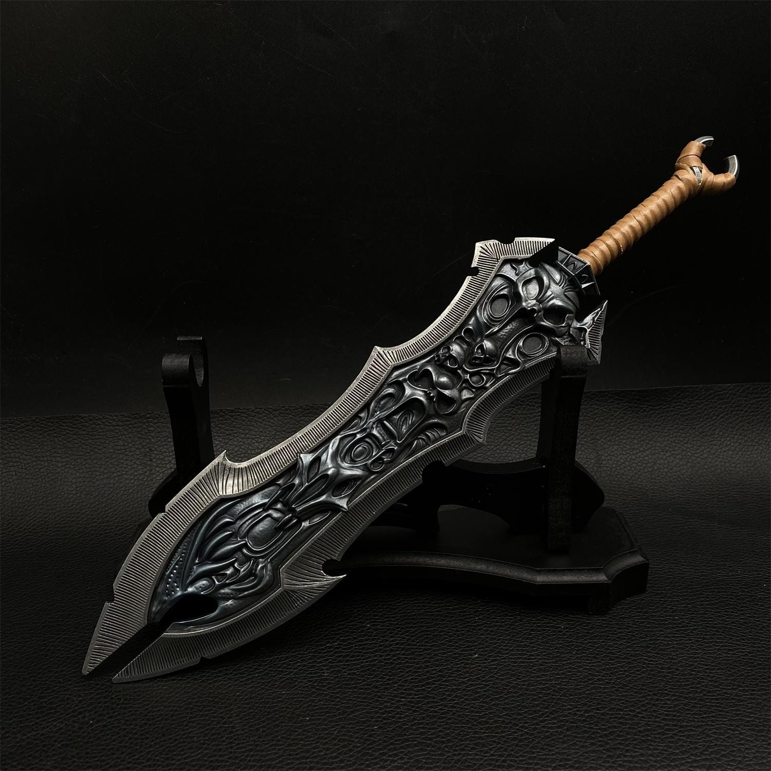 【とろさーもん様限定】JuzhEDC ARMOR+MOTHAND VIPER Darksiders War's Chaoseater Sword: 1/6 Scale Metal Replica - Etsy
