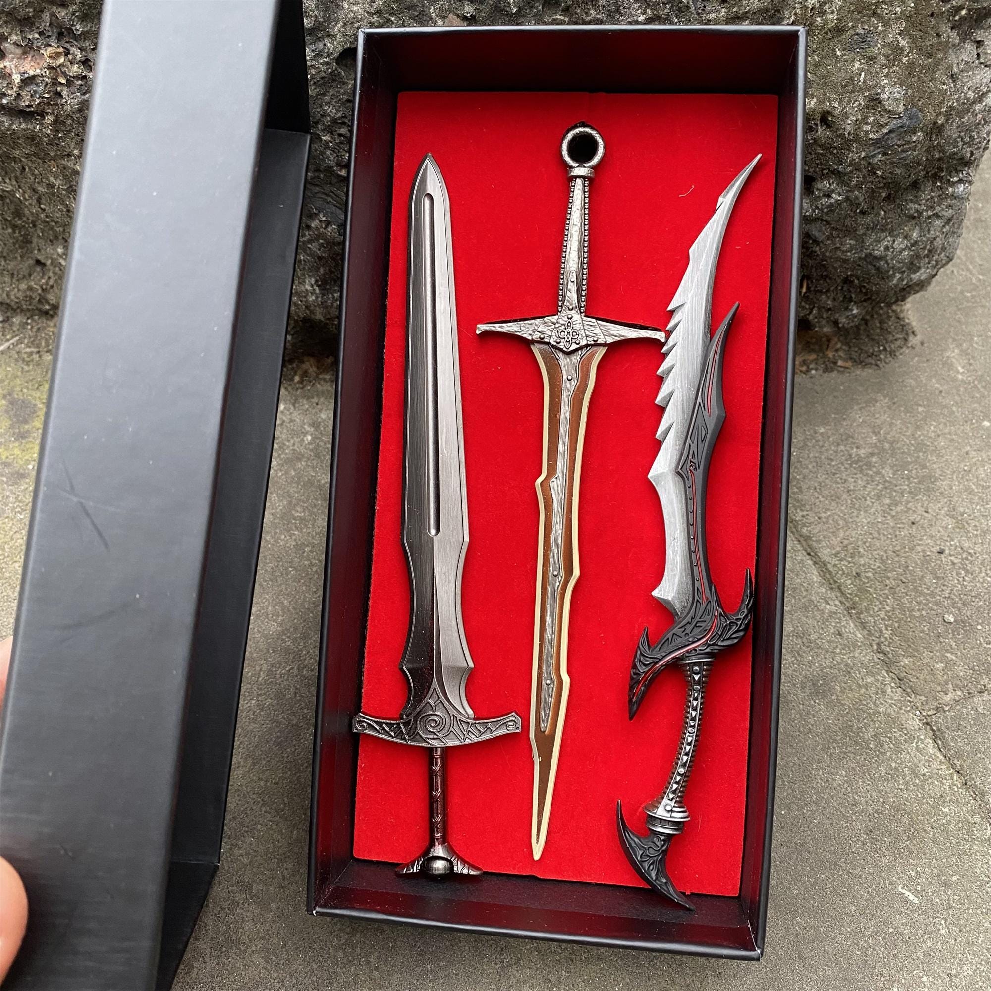 Skyrim Sword Set: Daedric, Dragonbone, Steel - 1/6 Scale Metal