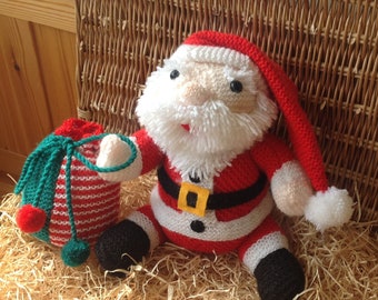 Knitted Square Santa Claus