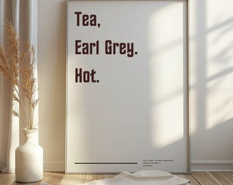 Graf Grauer Tee Print | Minimalistische Sci-Fi Kunst | Digitaler Download | Star Trek Geschenk