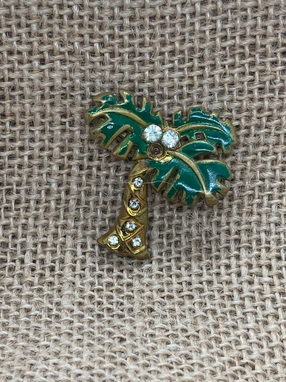 Palm tree brooch in - Gem
