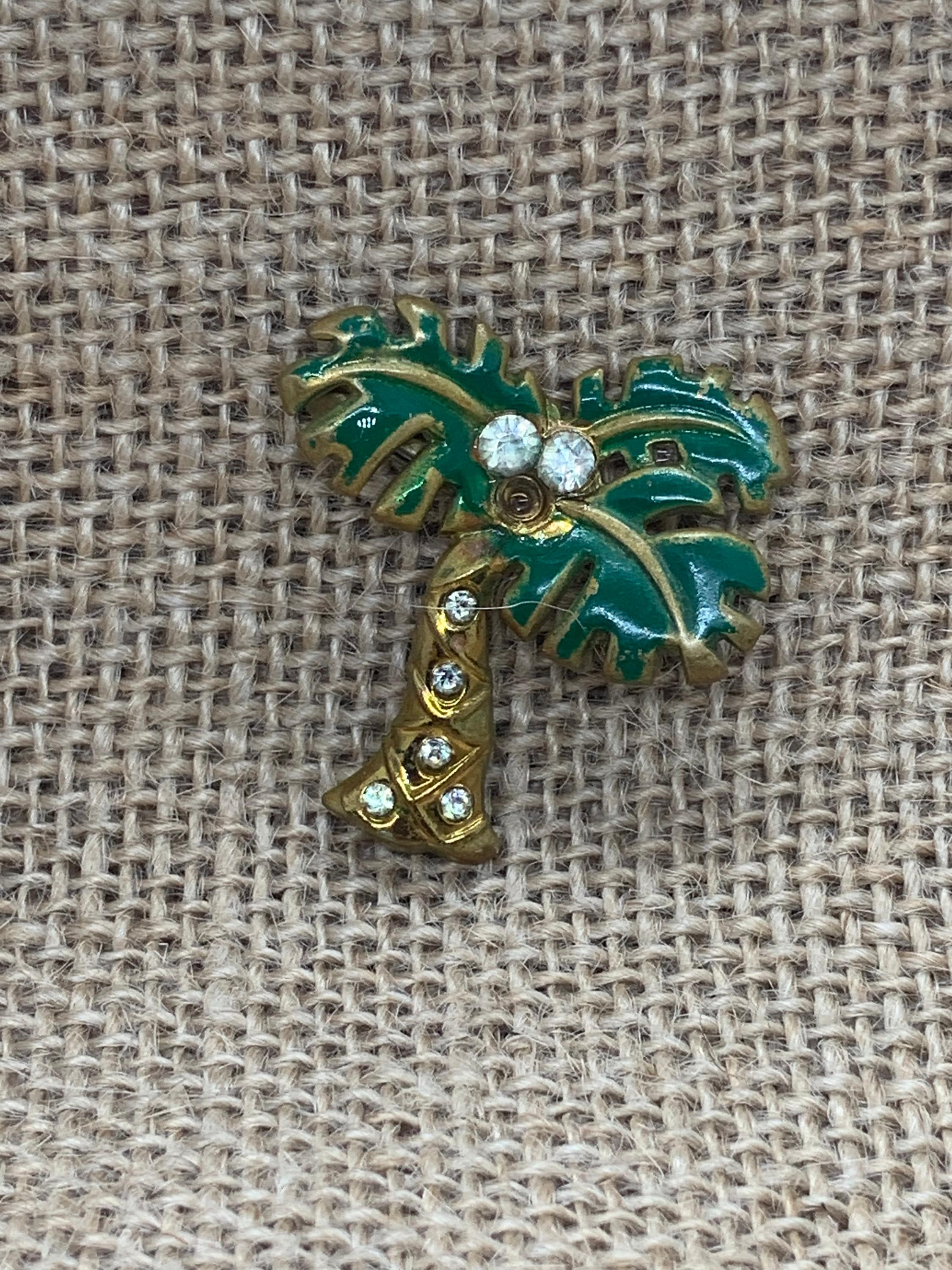 Vintage Palm Tree Pin, Tropical Palm Tree, Hawaiian Brooch, Vintage Brooch,  Cubic Zirconia Pin, Birthday Gift for Mom, Wife, Christmas Gifts