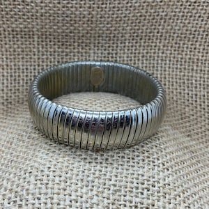 CLEARANCE - Silver Tone Stretch Omega Bracelet, Silver Omega Bracelet, Tubogas Bracelet, Birthday Gift for Women, Men, Graduation Gift