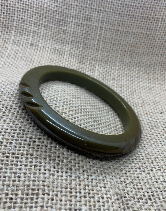 Vintage Army Green Bakelite Bangle, Green Bakelit… - image 3