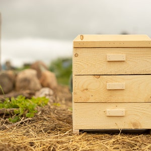 Wooden Worm Composter Farm Bin for Vermicompost and Garden image 5