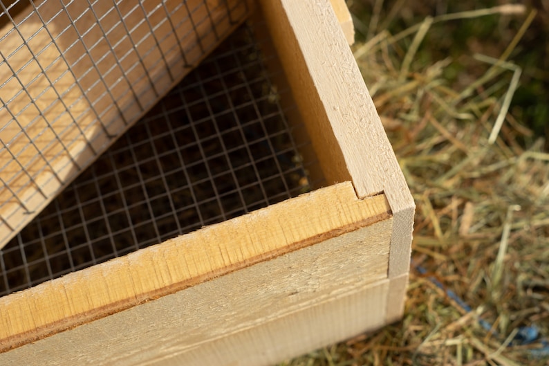 Wooden Worm Composter Farm Bin for Vermicompost and Garden image 8