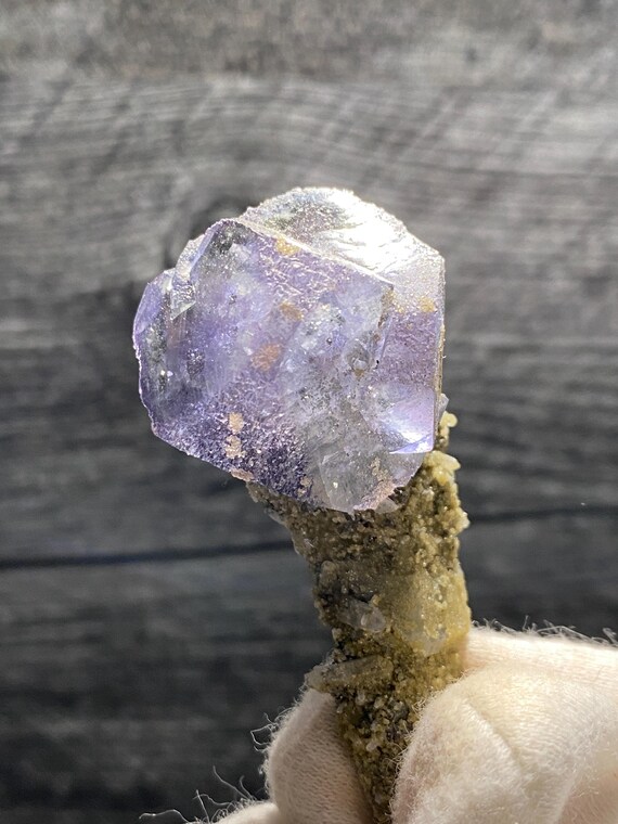 パイライト 立方体 インテリア小物 母岩　クリアスタンド付き パイライト 立方体 インテリア小物 母岩 クリアスタンド付き