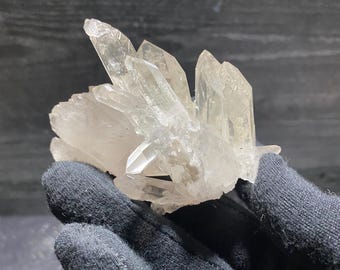 ブラジル産、基質に含浸した緑泥石水晶クラスター - Etsy 日本
