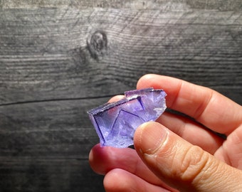 Yaogangxian Beautiful Water Clear Purple Fluorite Crystal Cube With Exceptional Growth Pattern Mineral Specimen