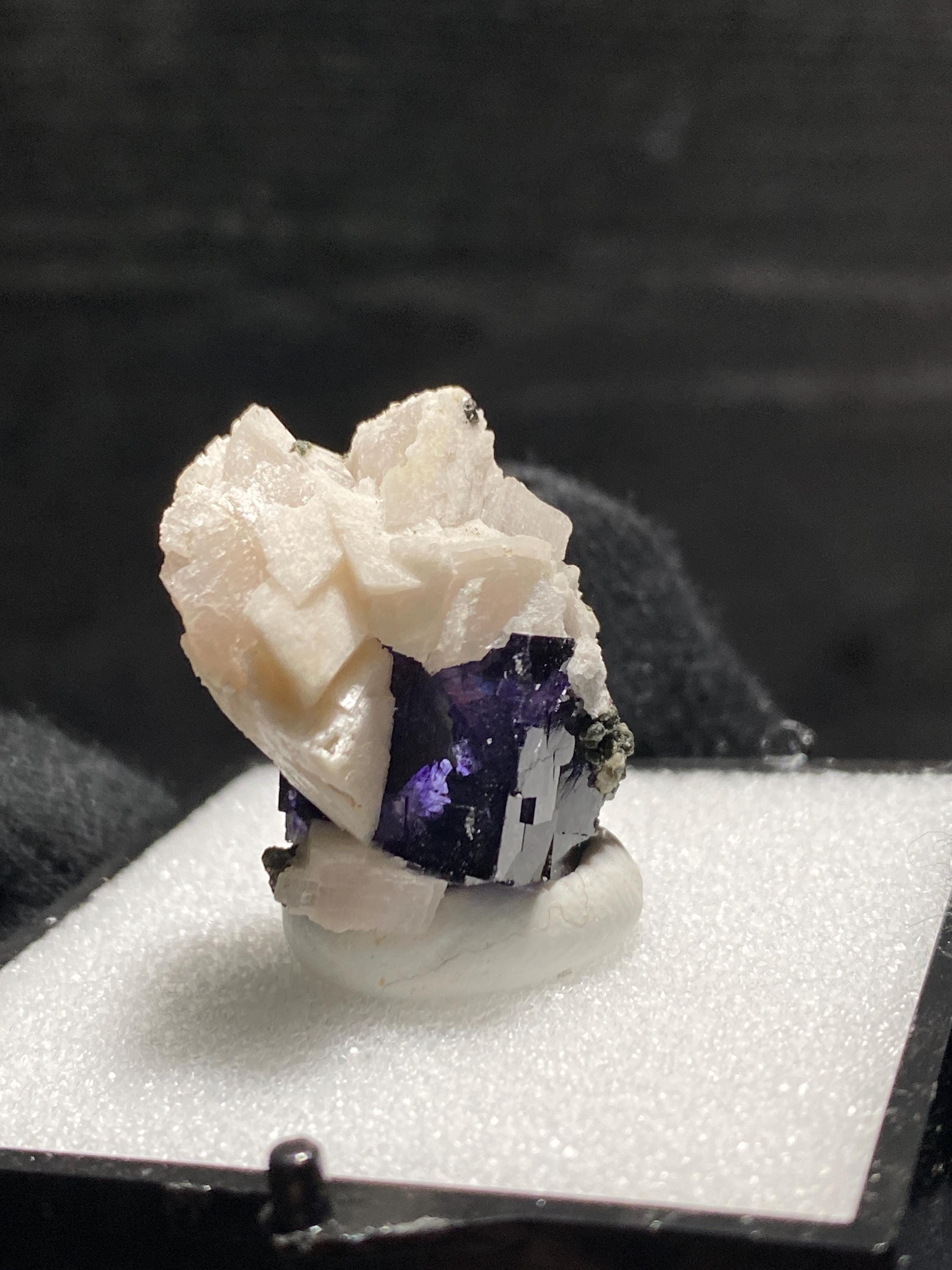 紫蛍石 YGX 鉱物標本、YaoGangXian クリスタル - Etsy 日本