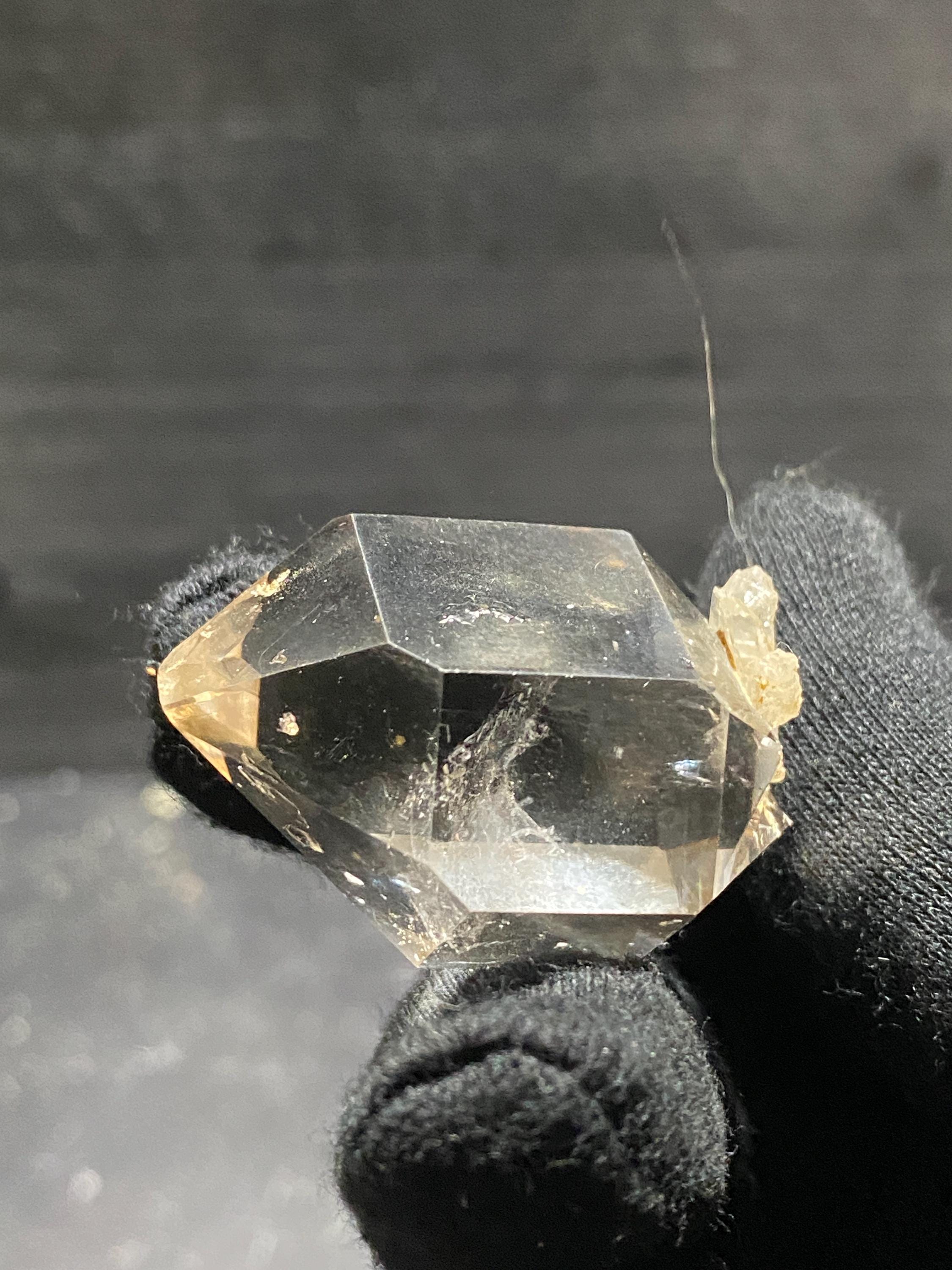 ハーキマーダイヤモンド型水晶 - 希少な両頭標本 - Etsy 日本
