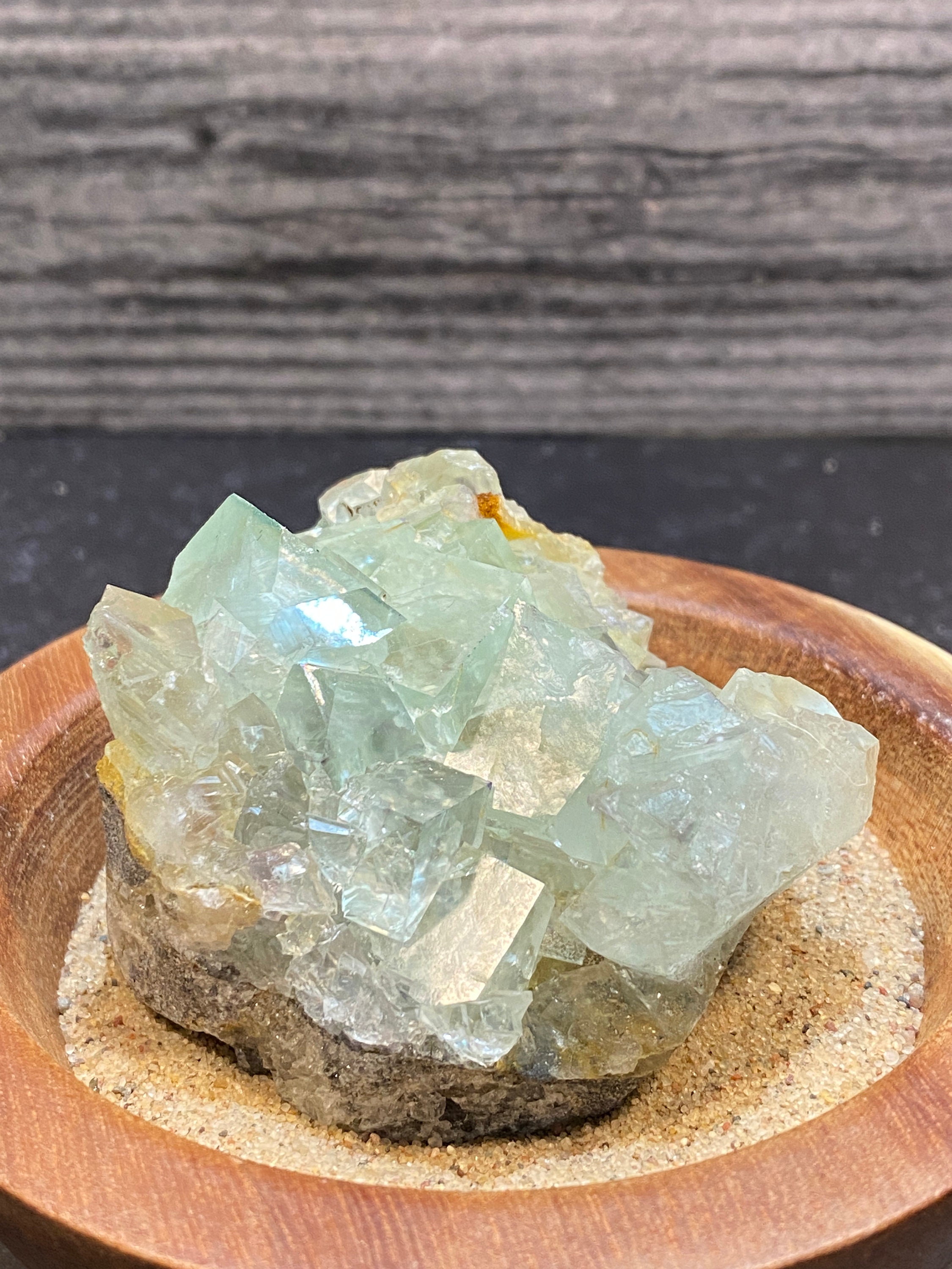 レア　✳ ガラスの様な　薄いグリーン　透明感拔群　フローライト 蛍石 il_fullxfull.2798306651_kgqg.jpg