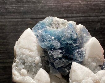 驚くほど希少な内モンゴル産黄岡梁産ホワイトキャンドルクォーツ結晶