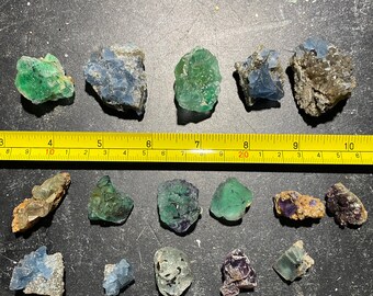 Fluorit-Kristallmineralien: Grün, Blau, Aqua, Lila Namibia Lot