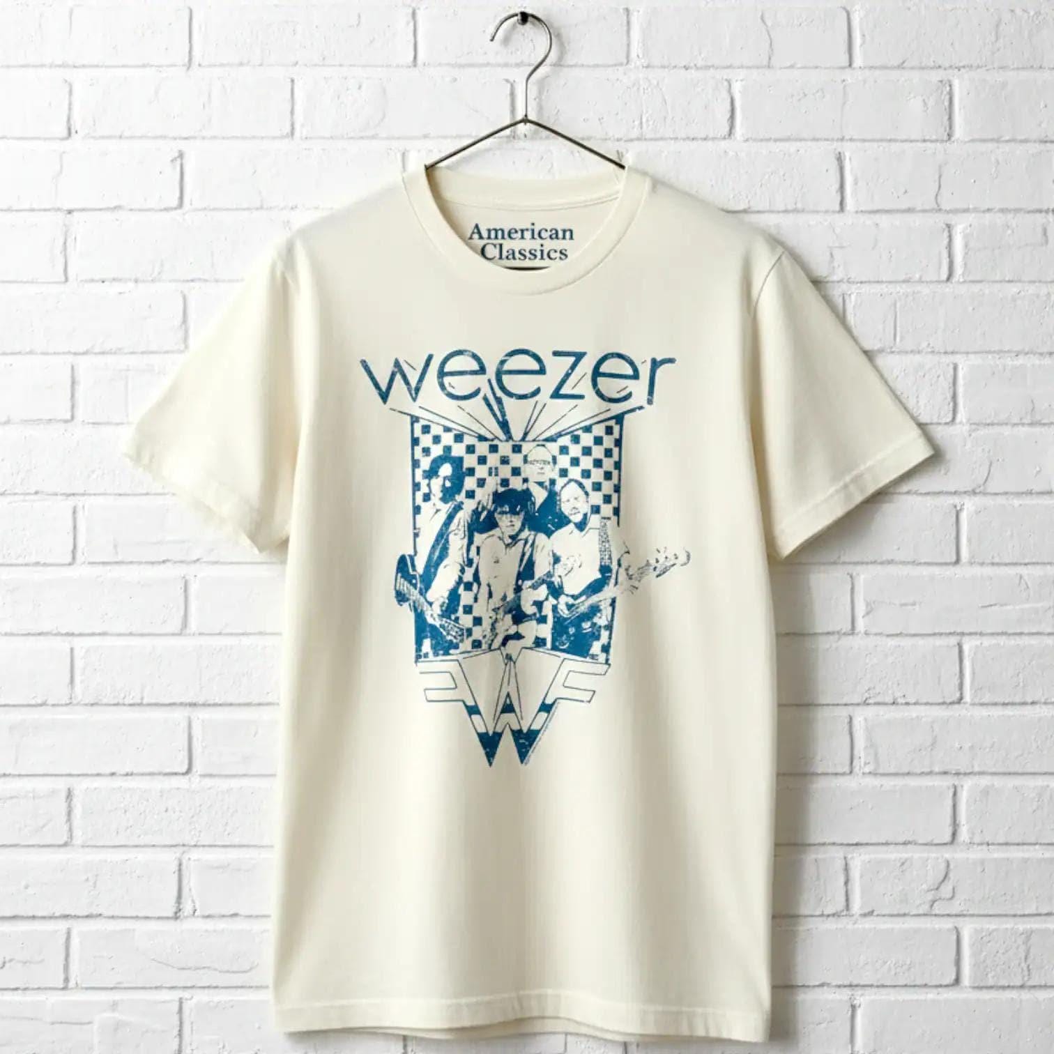 Weezer Band T-shirt: Vintage Alt Rock Alternative Music Concert