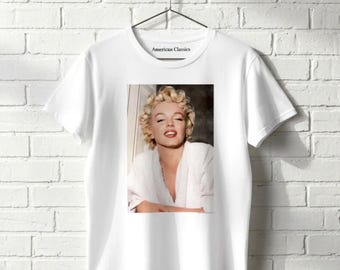 Marilyn Monroe Shirt Bathrobe Pout Old Hollywood Star Vintage Tees
