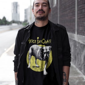 ALICE IN CHAINS T-Shirt Self-Titled Music Album Three-legged dog alt rock concert tee