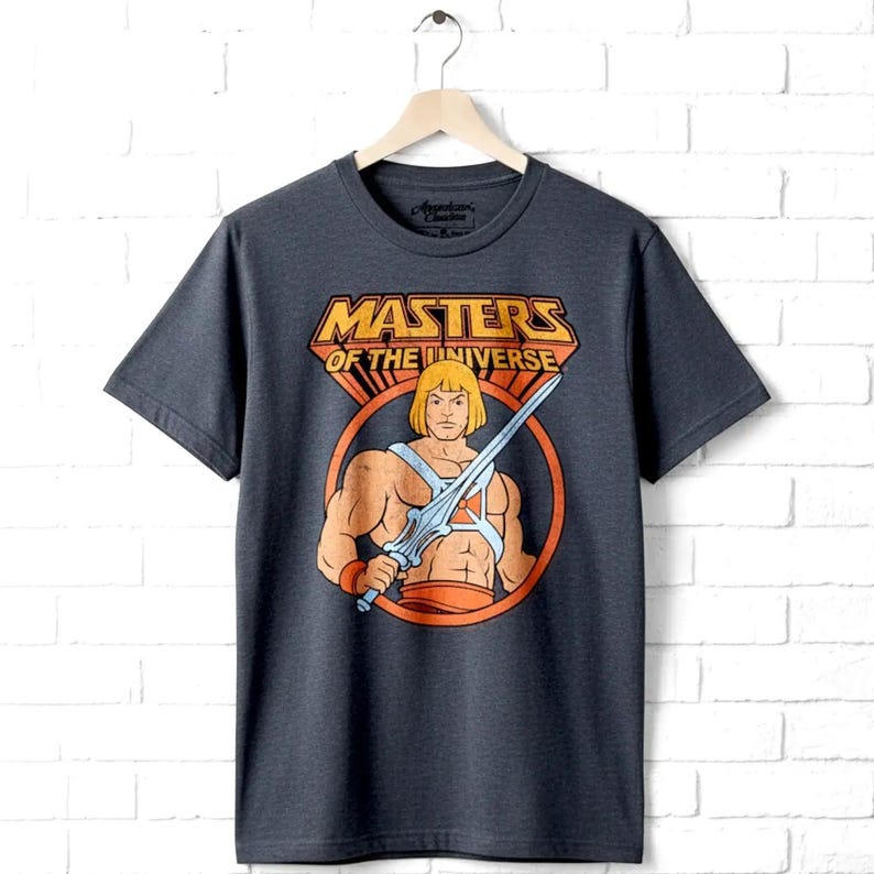 He-Man Sword of Power T-Shirt: Masters of the Universe Graphic Tee Bild 1