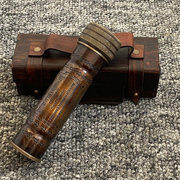 Cadeau pour télescope kaléidoscope antique en laiton