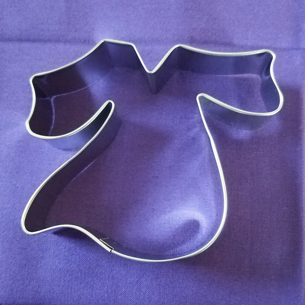 4.5" Graduation Gown Cookie Cutter Metal