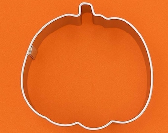 Pumpkin Cookie Cutter 3" Metal