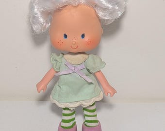 Vintage 1980s Strawberry Shortcake Angel Cake Doll American Greetings With Comb Retro Toy