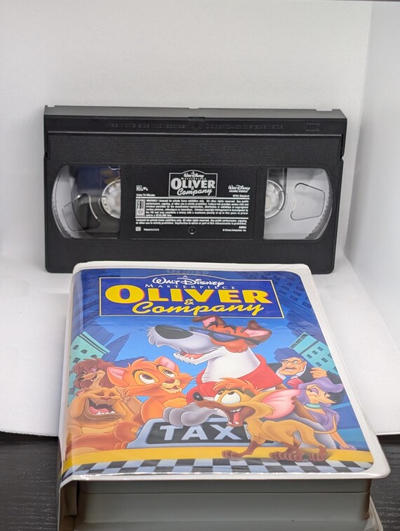 Walt Disney's Masterpiece Oliver and Company VHS - Etsy Canada