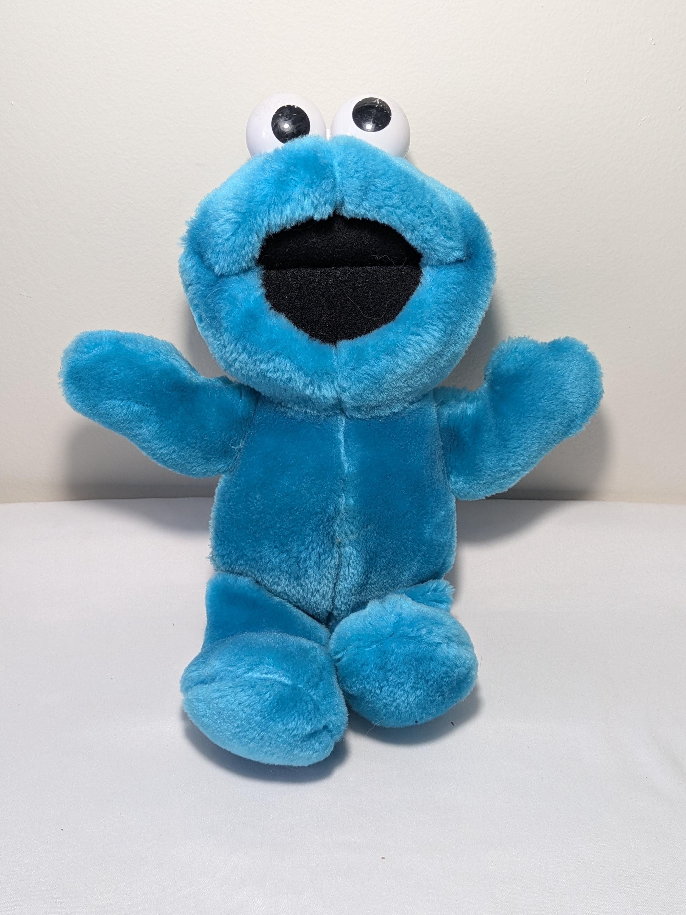 Tyco 1996 Tickle Me Cookie Monster 12