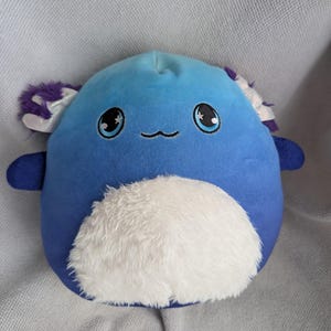 Tobey the 8” Axoloti blue Squishmallow 8 Inches Tall
