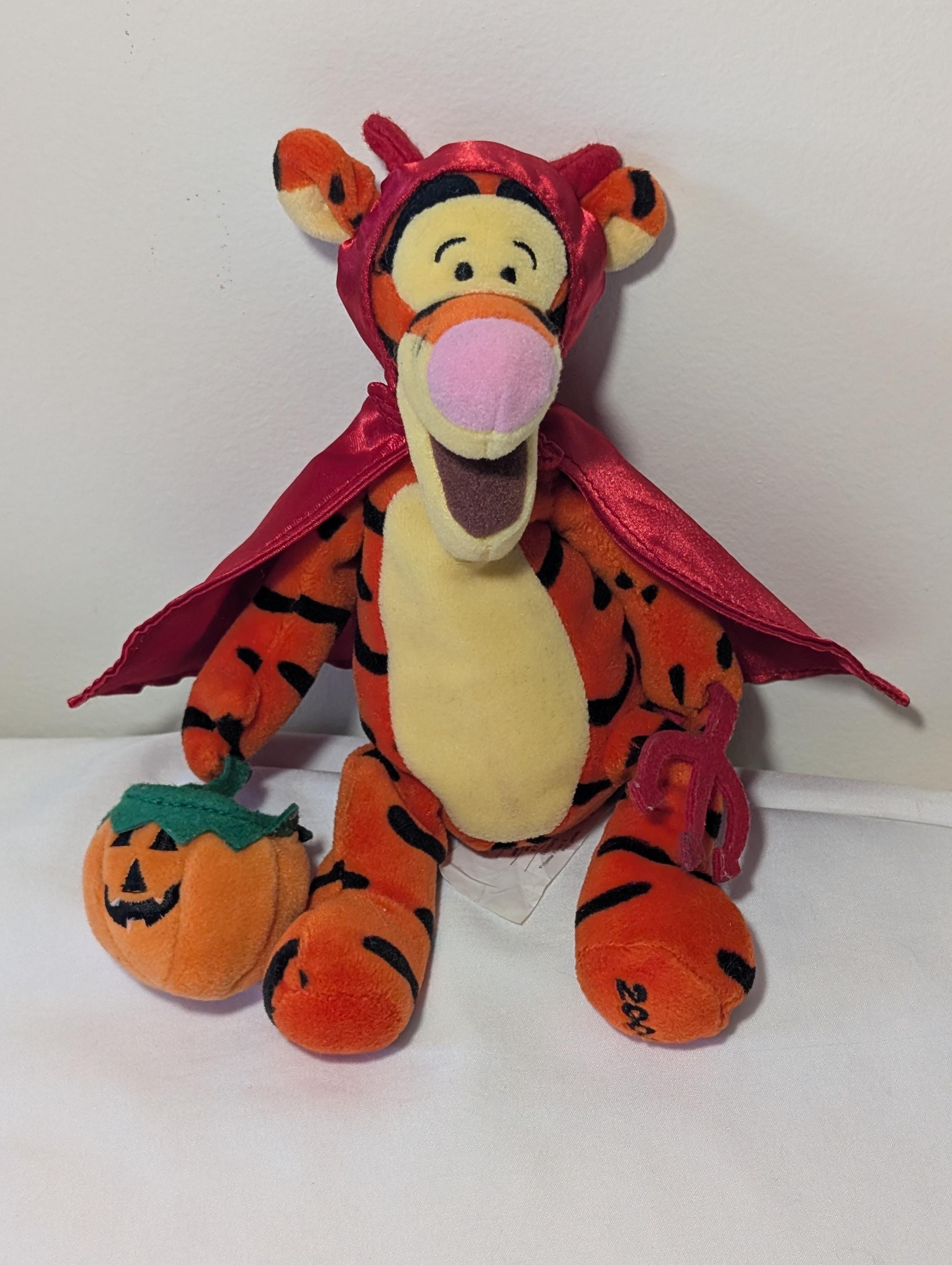 【未使用・美品・超レア】プルート・2009ハロウィン ぬいぐるみキーホルダー ディズニー くまのプーさん – 悪魔のティガー ハロウィン ぬいぐるみ