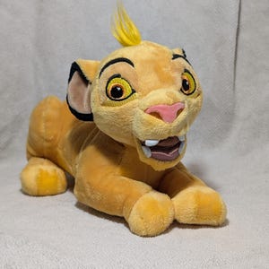 Disney Parks Simba 9” Plush Stuffed Animal Toy Lion King.