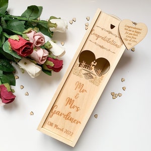 Personalised Wedding Champagne Box, Custom Wedding Wine Box, Laser Engraved Bride & Groom Champagne Bubbly Box, Wedding Keepsake Gift Box