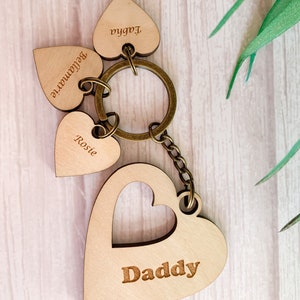 Personalised Daddy Keyring Laser Engraved Keyring Daddy, Children Keyring Wood Heart Keyring Silver/Bronze Chain Mummy Keyring Daddy - Bronze Chain