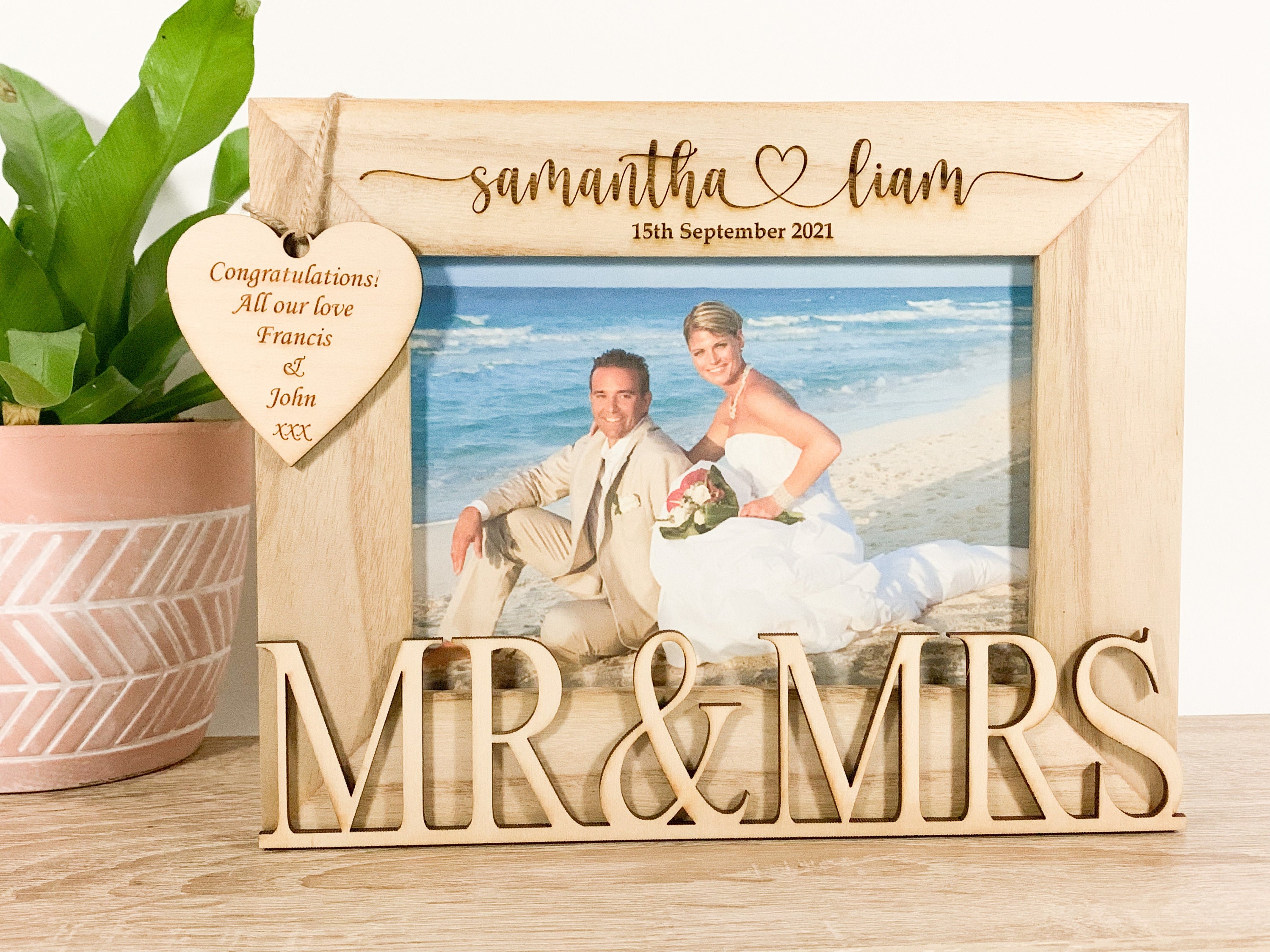 Vente cadre photo personnalisé bois et Plexiglas pour mariage !