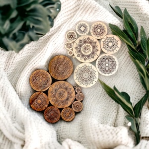 Mandala de madeira para dilatação cervical - Cristal para pendurar na parede - Visual de parto de 1 a 10 cm | presente para doula, parteira, parto em casa, parto natural - Feito à mão