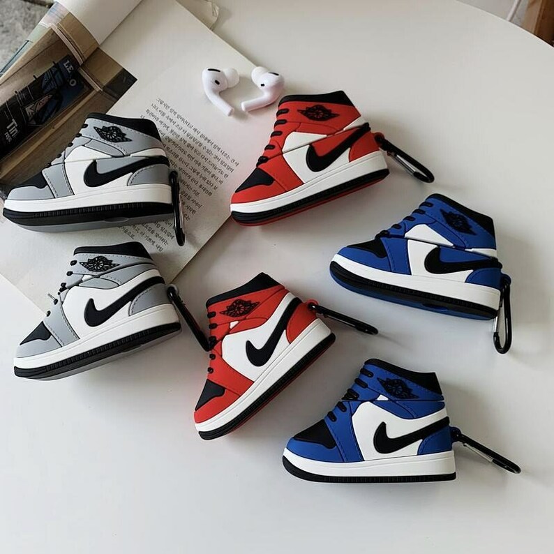 sneakers mini