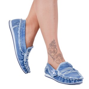 Denim Fabric Sports Bible Shoes