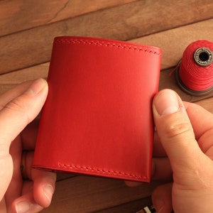 Red Mens Wallet, Italian Leather Wallet, Hand Stitched Wallet, Unisex Minimalist Wallet, Unisex Wallet, Vegtan Red Leather