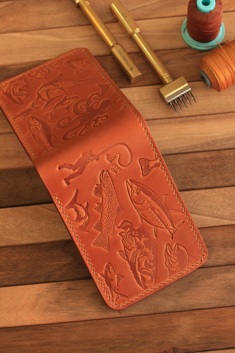 Cartera plegable Ocean Concept, cartera de cuero hanmade, cartera clásica para hombres, cartera hecha a mano para hombres, regalo de pescador imagen 5