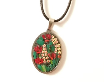 Pendentif micro mosaïque avec des fleurs coquelicots  mosaïque