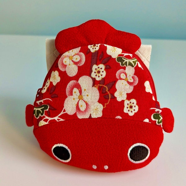 Goldfish pouch made of Japanese Kimono Chirimen fabric.