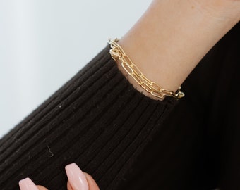 Paperclip Chain Bracelet by MeghanXJewelry - Minimalist Bracelet - Chain Bracelet - Dainty Jewelry - Gold Bracelet - Gold Jewelry - Gifts