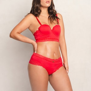 Sexy Convertible Lingerie Set – Strapless Bra & Lace Hipster Panty