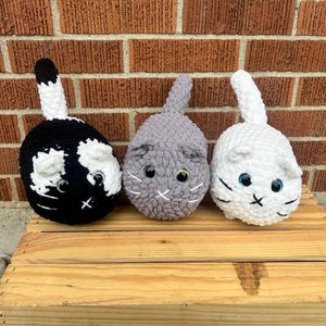 Crochet Cat Plush | Amigurumi Kitty Toy | Stuffed Cat Doll | Cute Yarn Pet | Whimsical Feline Gift